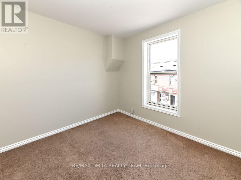 355 Bronson Avenue Property Photo 22