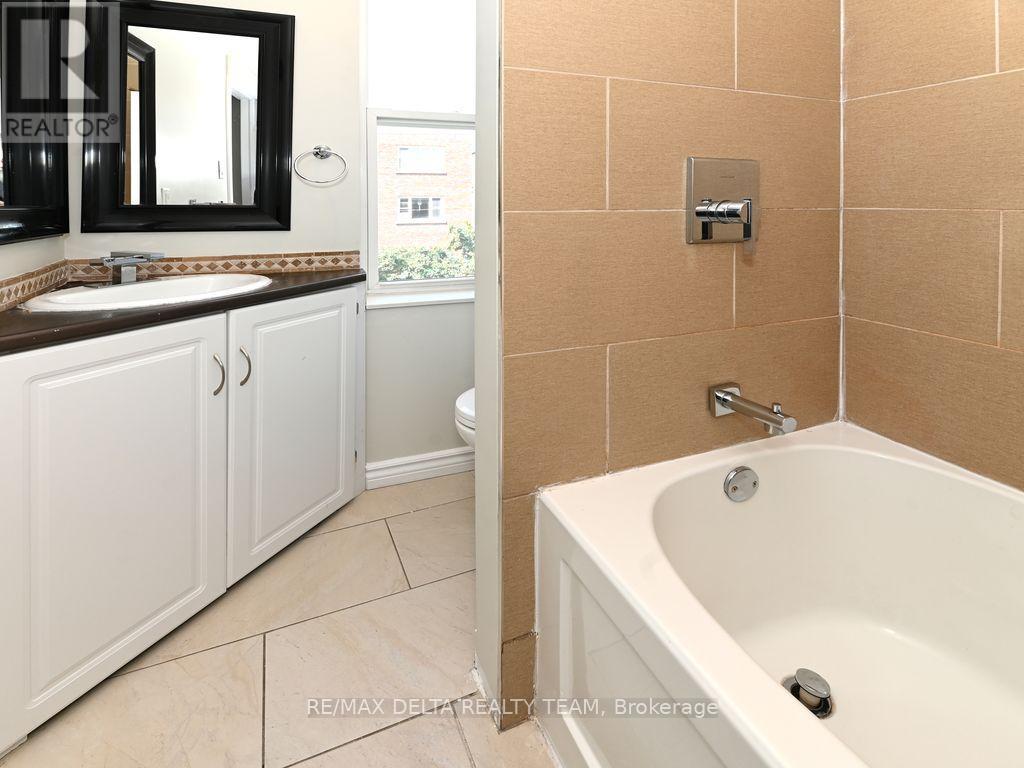 355 Bronson Avenue Property Photo 25