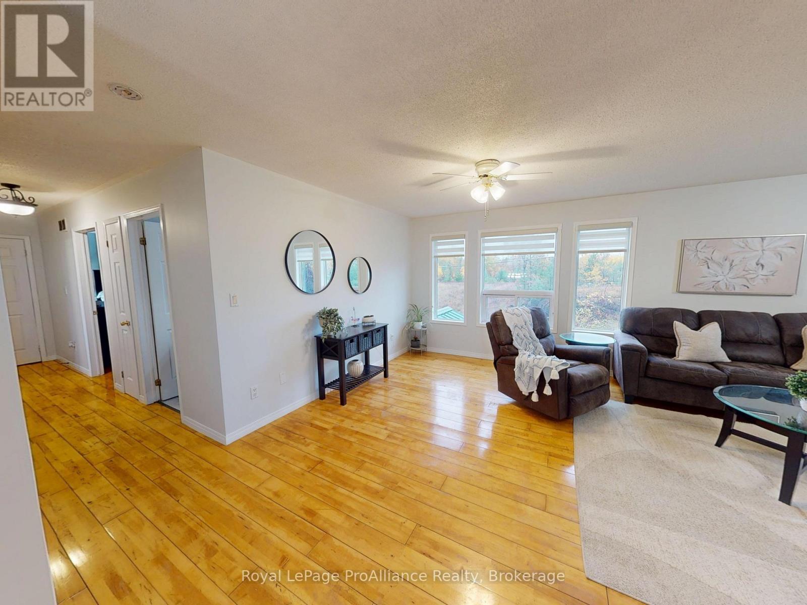 180 Skootamatta Lane Property Photo 11