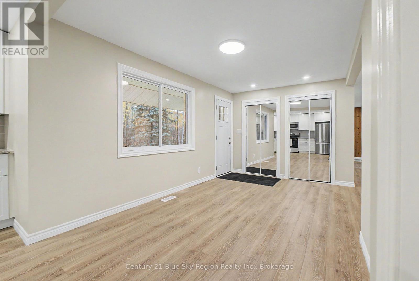 686 Laplage Road Property Photo 10
