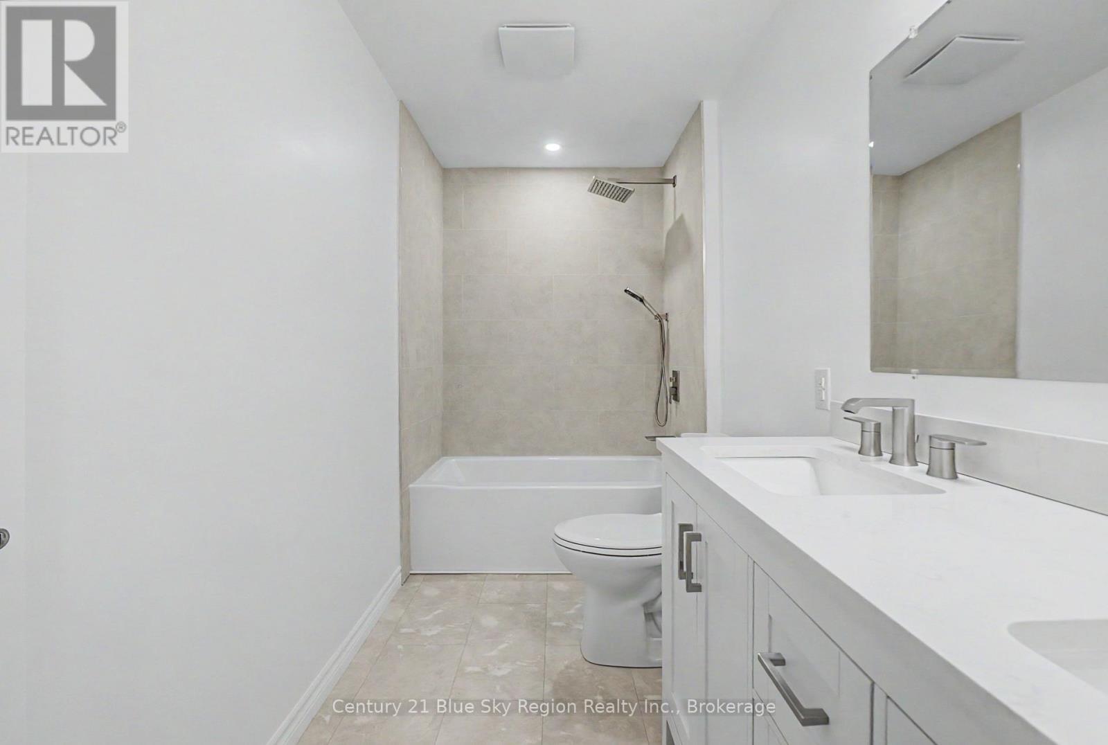 686 Laplage Road Property Photo 20
