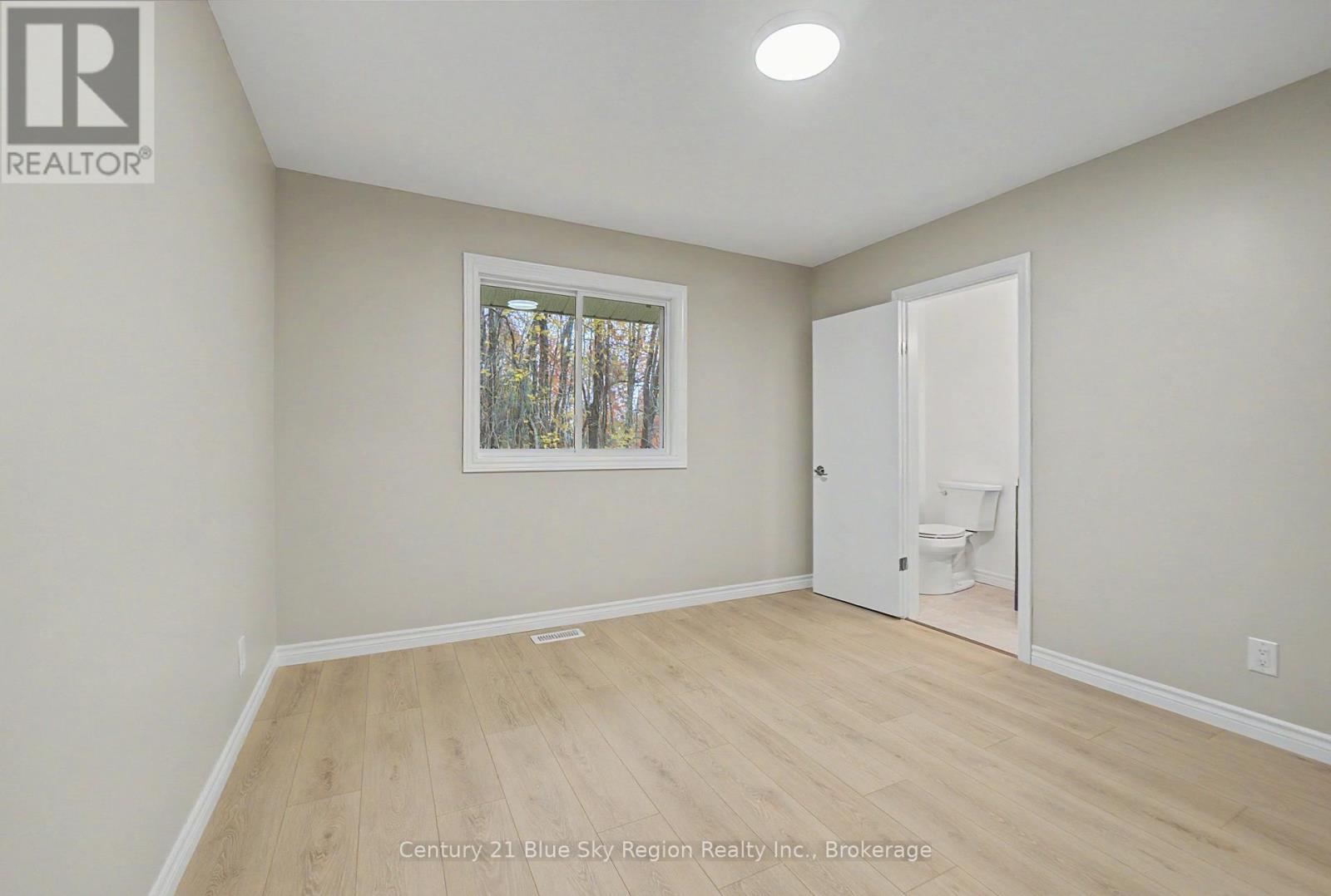 686 Laplage Road Property Photo 22