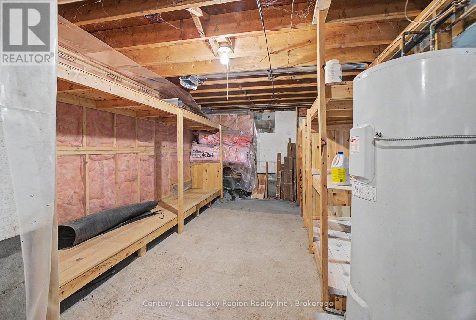 686 Laplage Road Property Photo 26