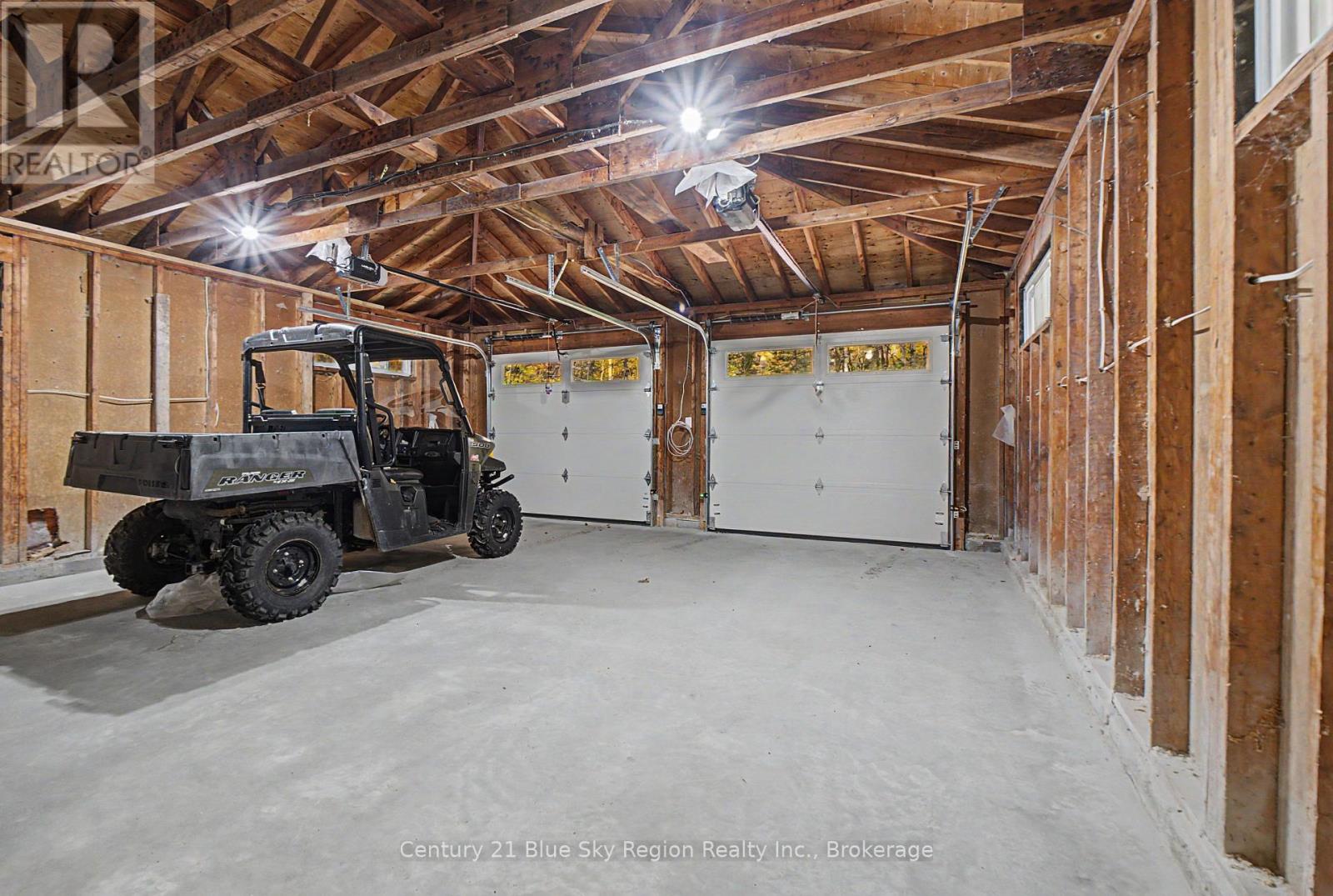 686 Laplage Road Property Photo 30