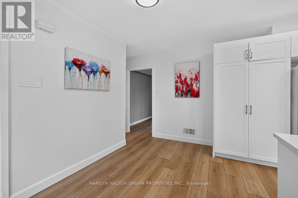 121 St Laurent Boulevard Property Photo 17