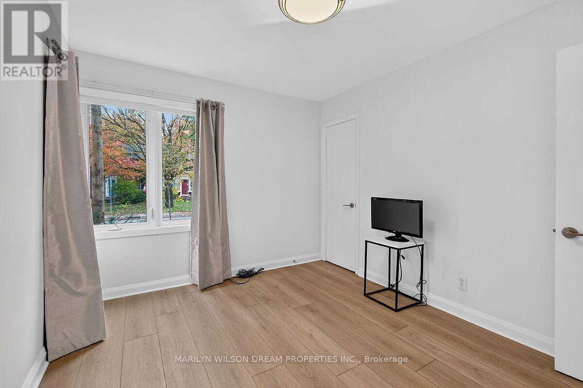 121 St Laurent Boulevard Property Photo 20