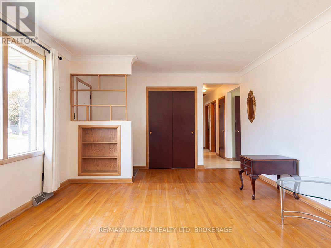 109 Hampton Avenue Property Photo 7