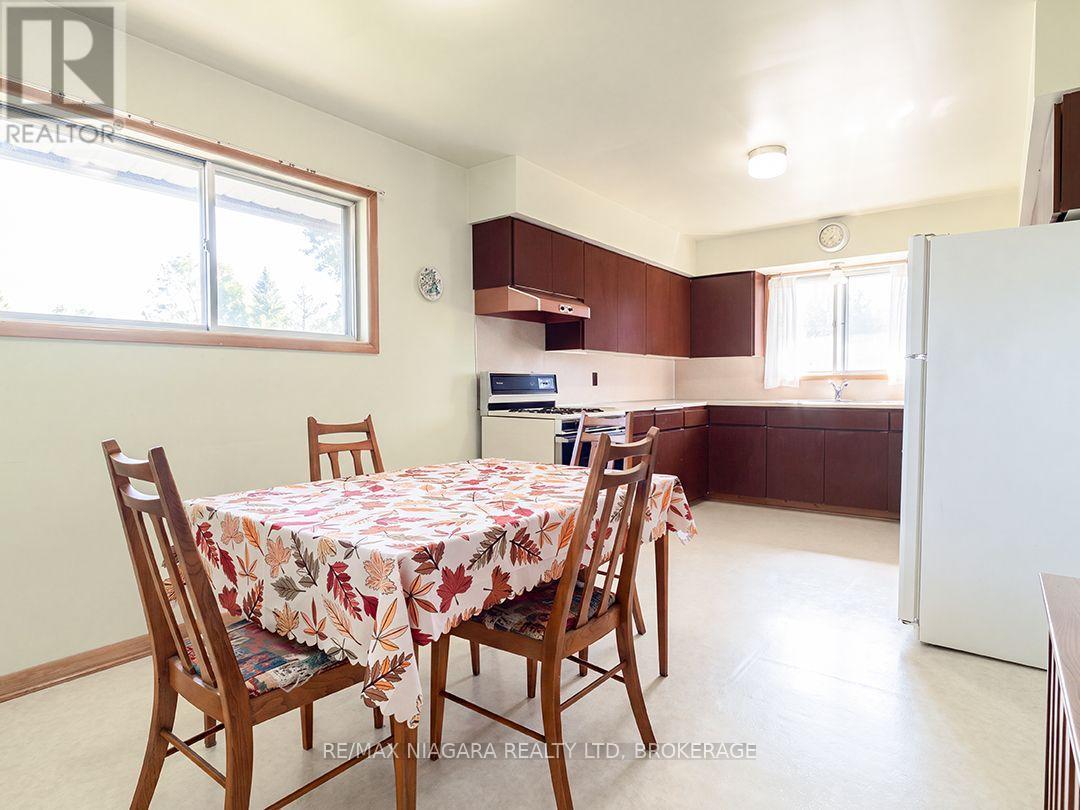 109 Hampton Avenue Property Photo 10