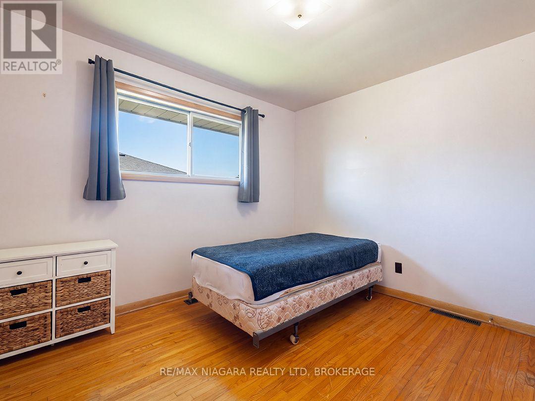 109 Hampton Avenue Property Photo 15