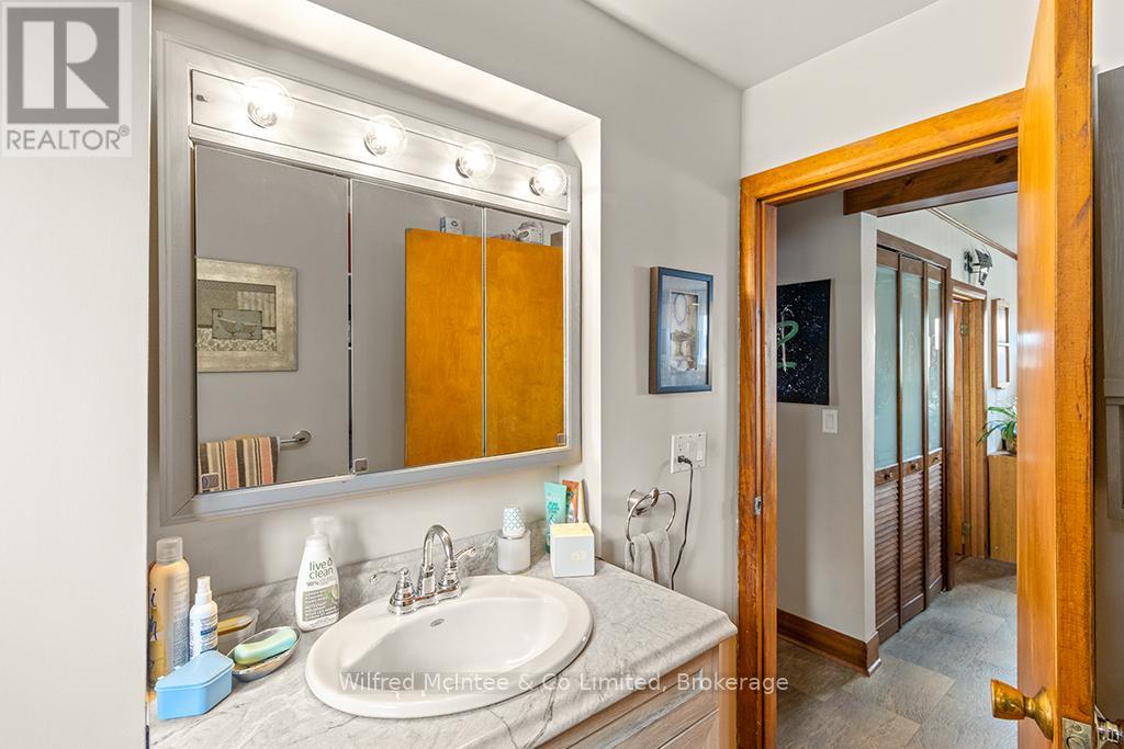 401395 Grey Rd 4 Property Photo 17