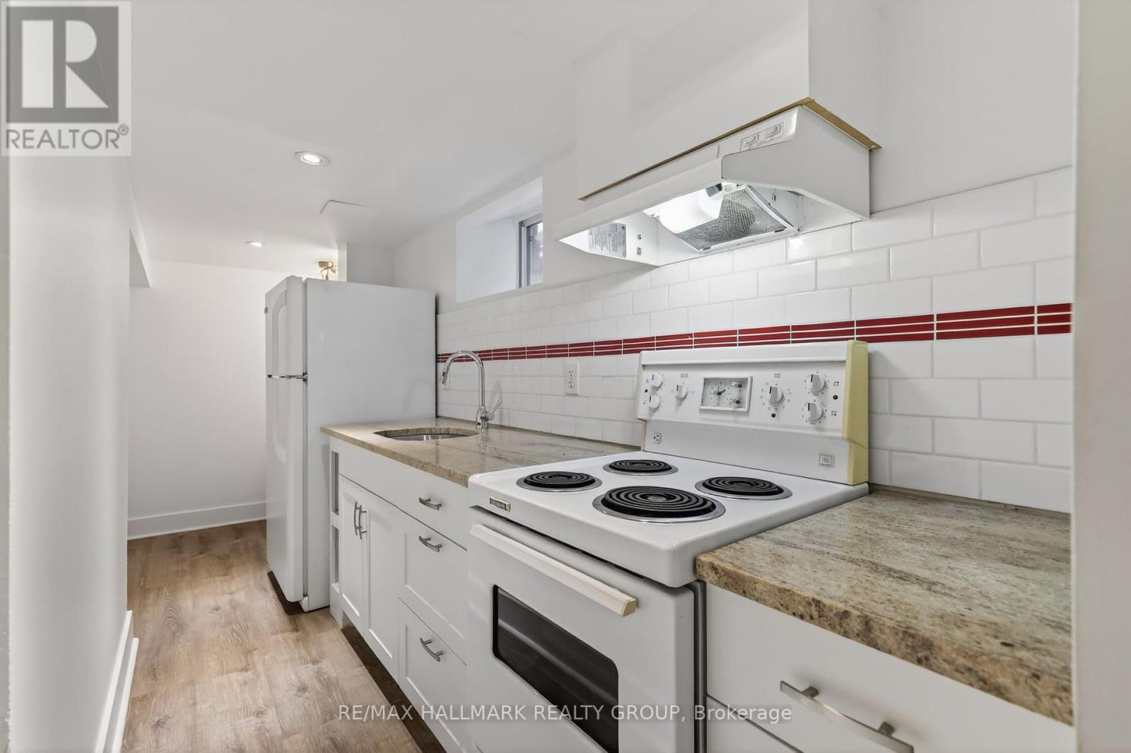 3 - 50 Aylmer Avenue Property Photo 6
