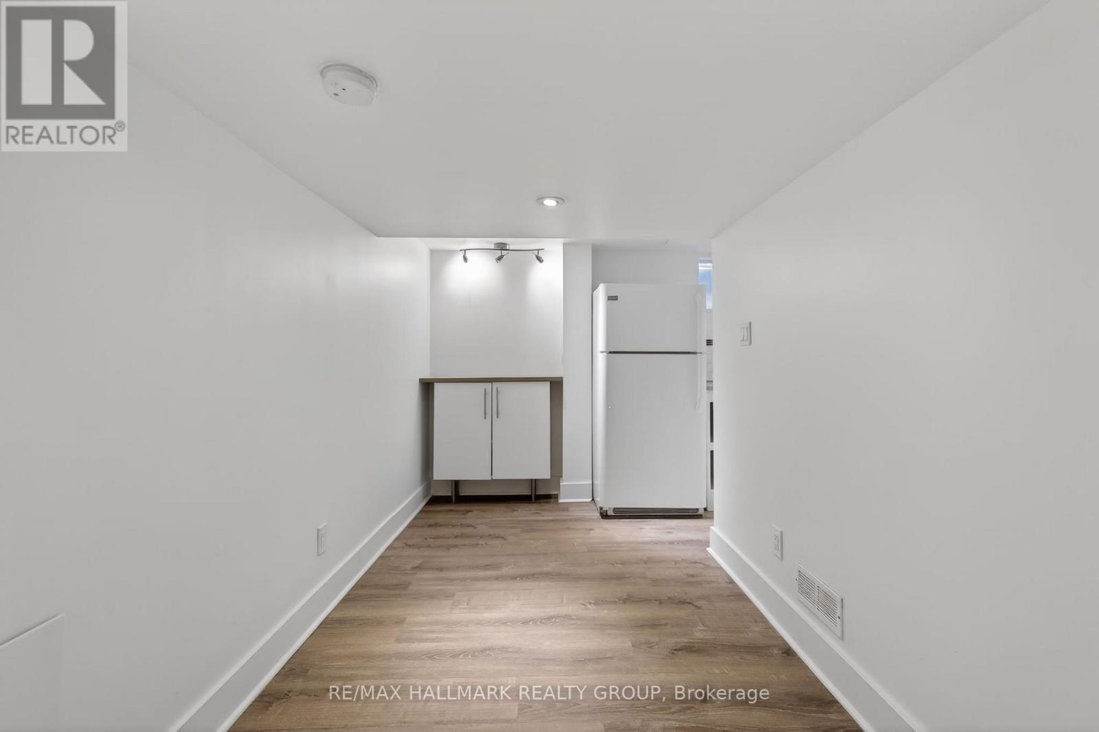 3 - 50 Aylmer Avenue Property Photo 10