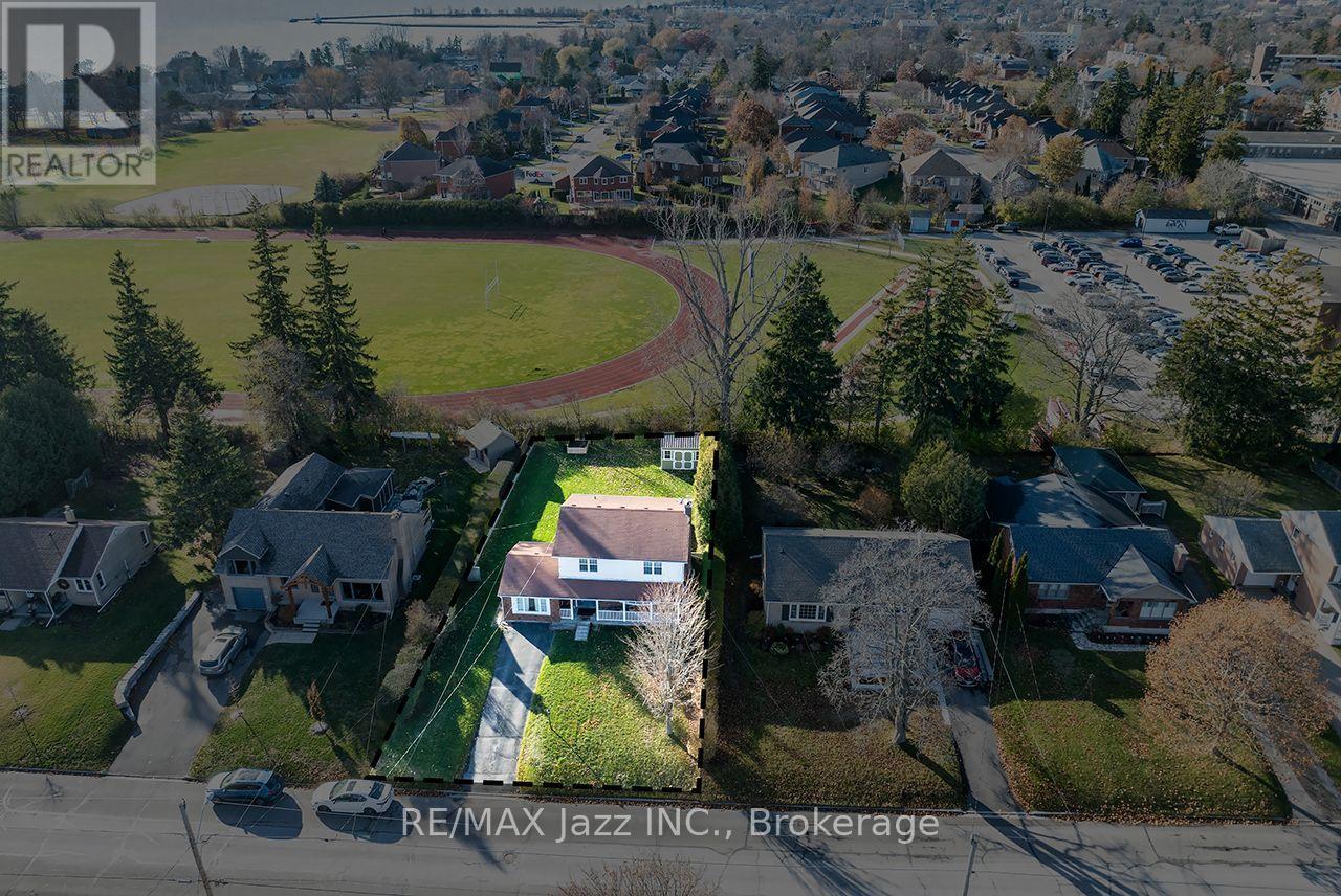 149 Abbott Boulevard Property Photo 2