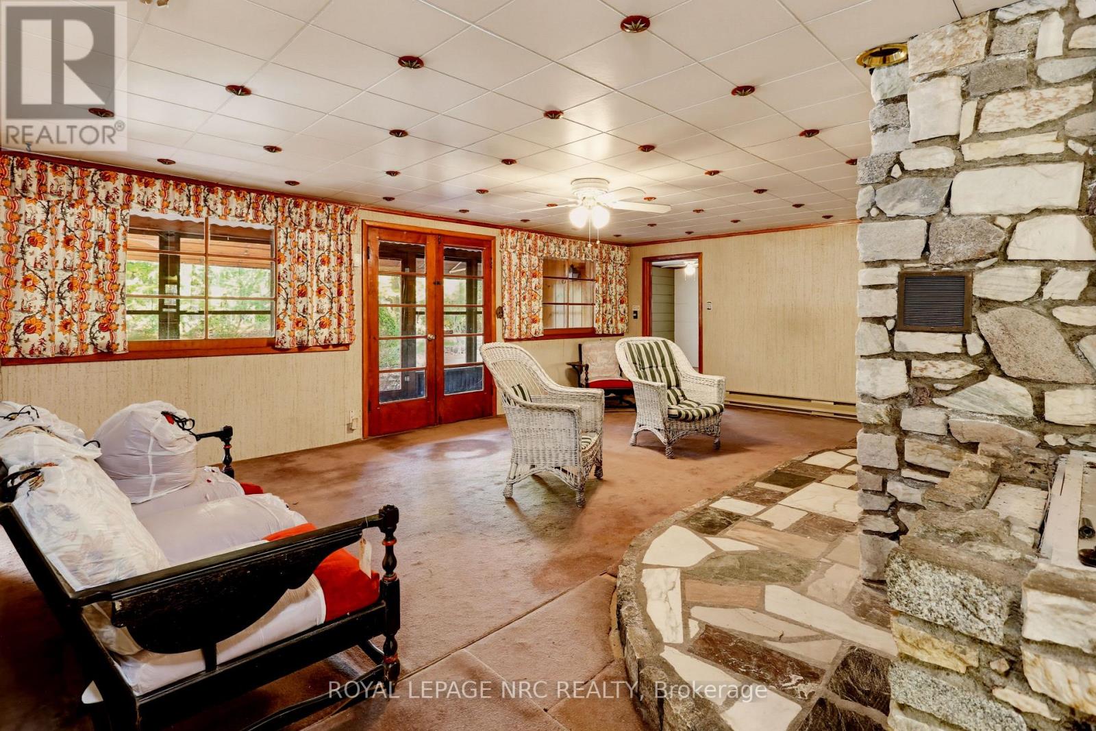 3052 Maple Avenue Property Photo 7