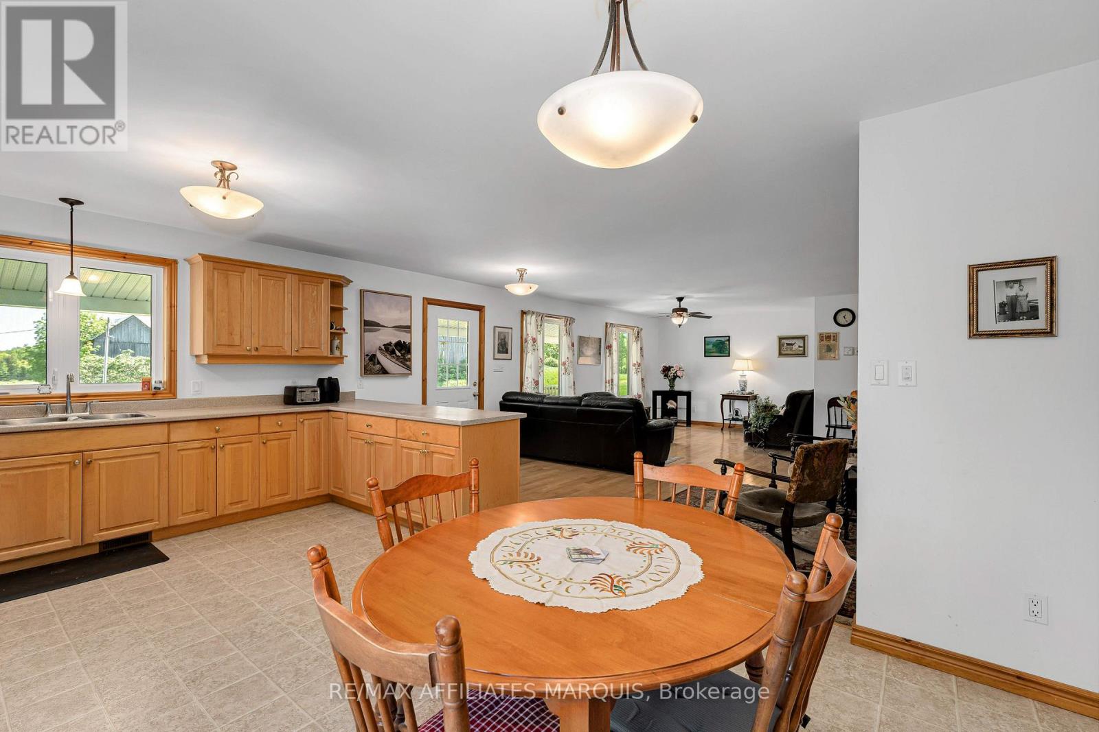 1192 Good Road Property Photo 7