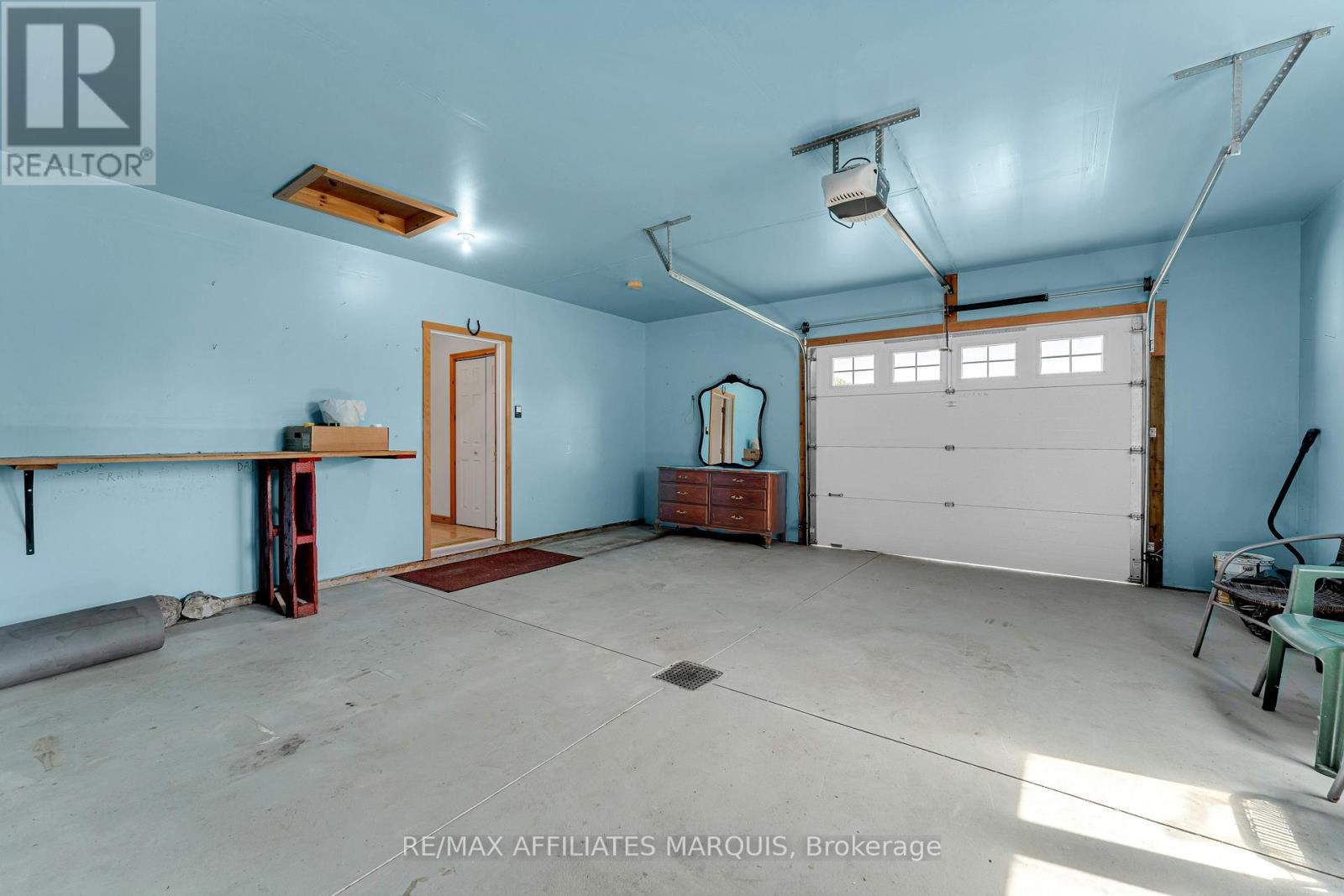 1192 Good Road Property Photo 27
