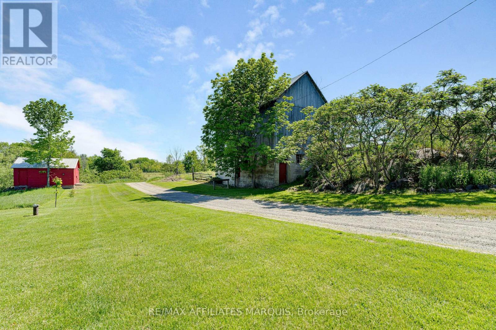 1192 Good Road Property Photo 32