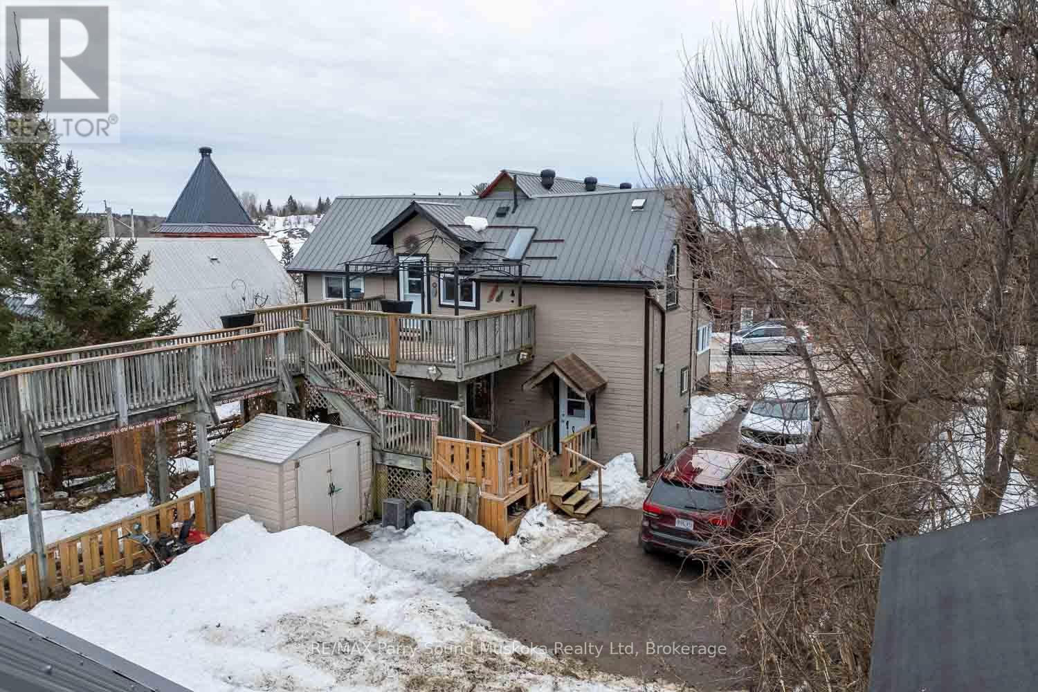 156 Ontario Street Property Photo 25