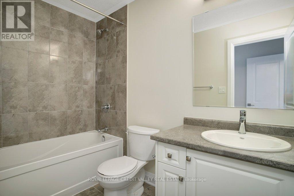 375 Chokecherry Crescent Property Photo 17