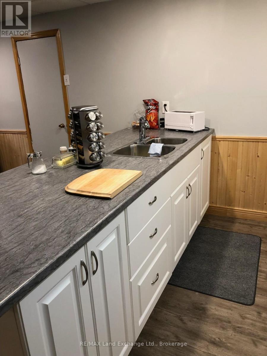 614 River Street Property Photo 11