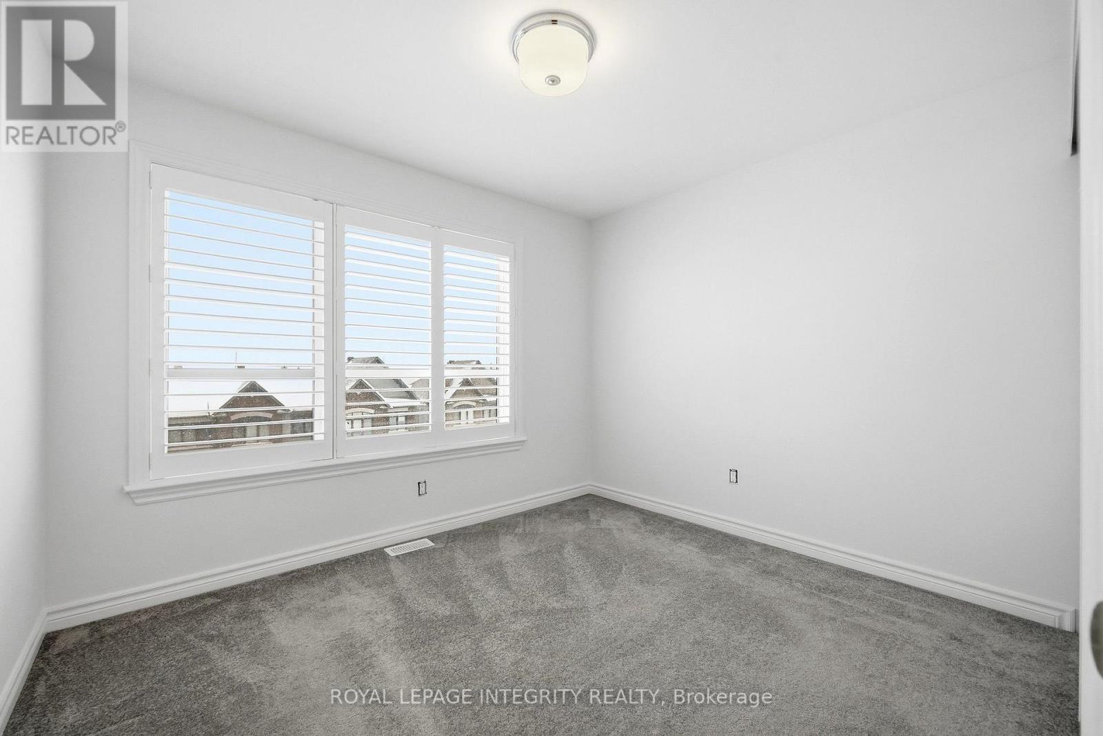 359 Axis Way Property Photo 26