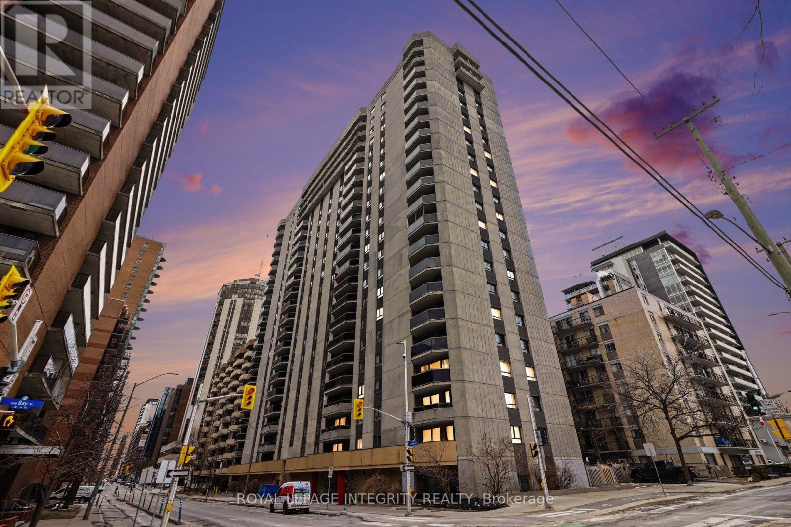 1004 - 470 LAURIER AVENUE W Property Photo 1