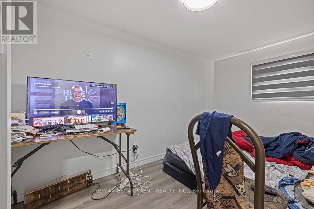 24 Tara Crescent Property Photo 15