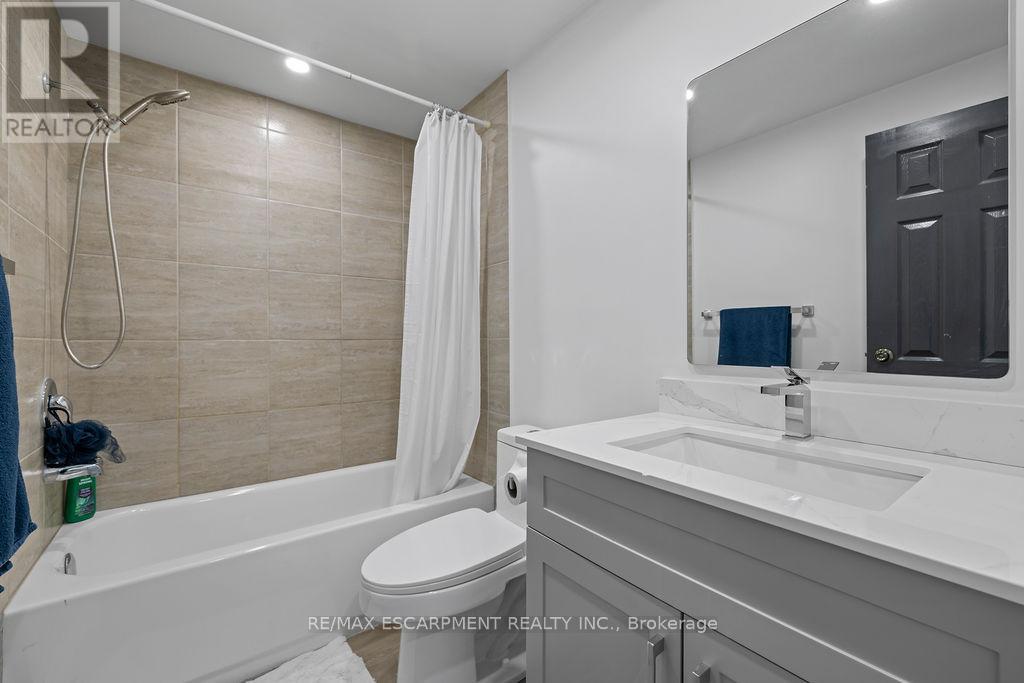 24 Tara Crescent Property Photo 30