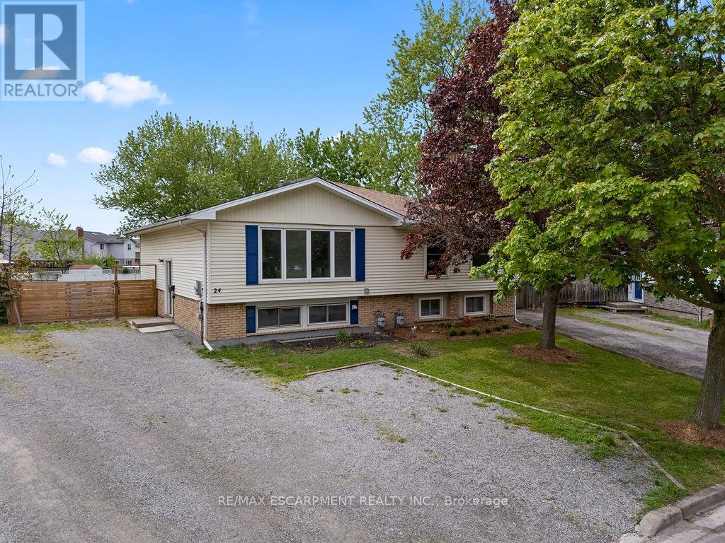 24 Tara Crescent Property Photo 35