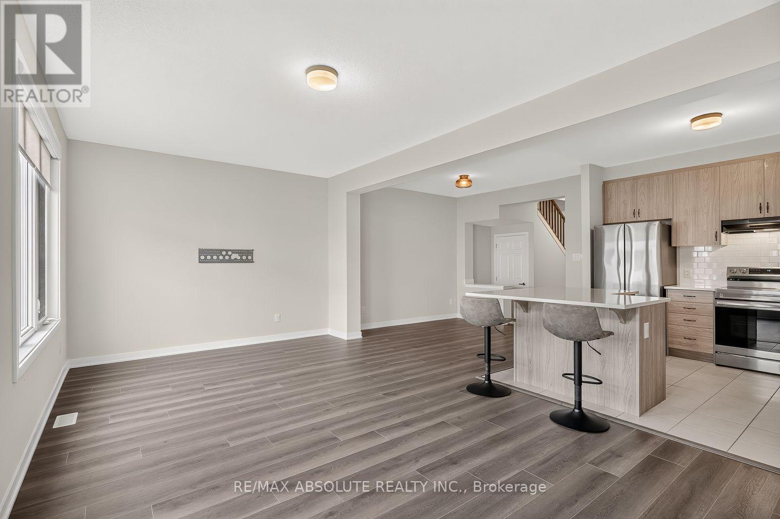 235 Billrian Crescent Property Photo 13