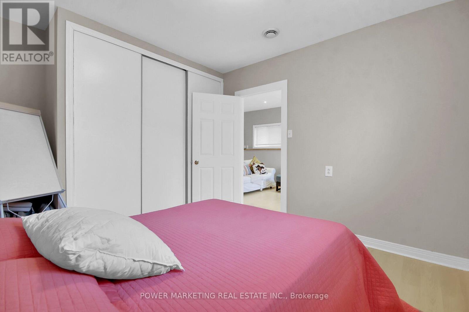 181 Mountshannon Drive Property Photo 6