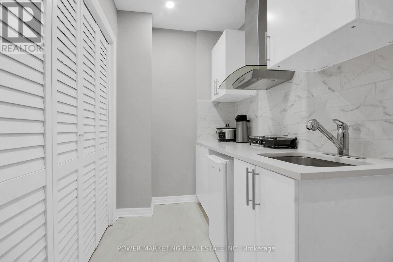 181 Mountshannon Drive Property Photo 16