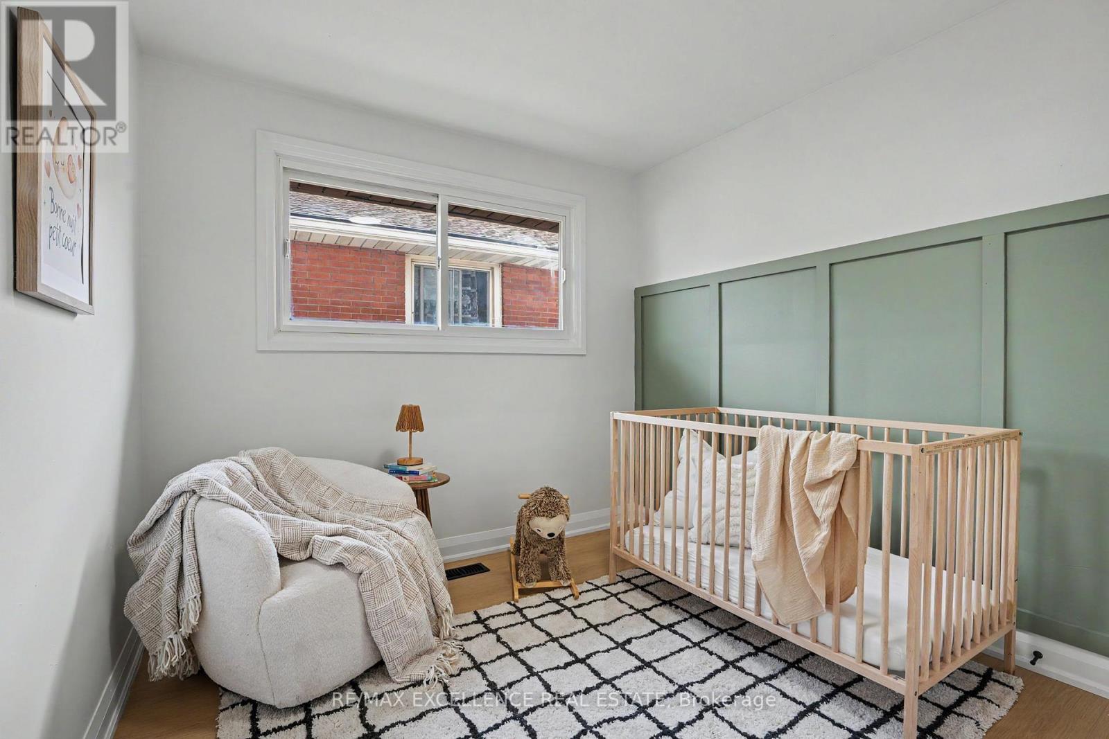 311 East 14th Street Property Photo 6
