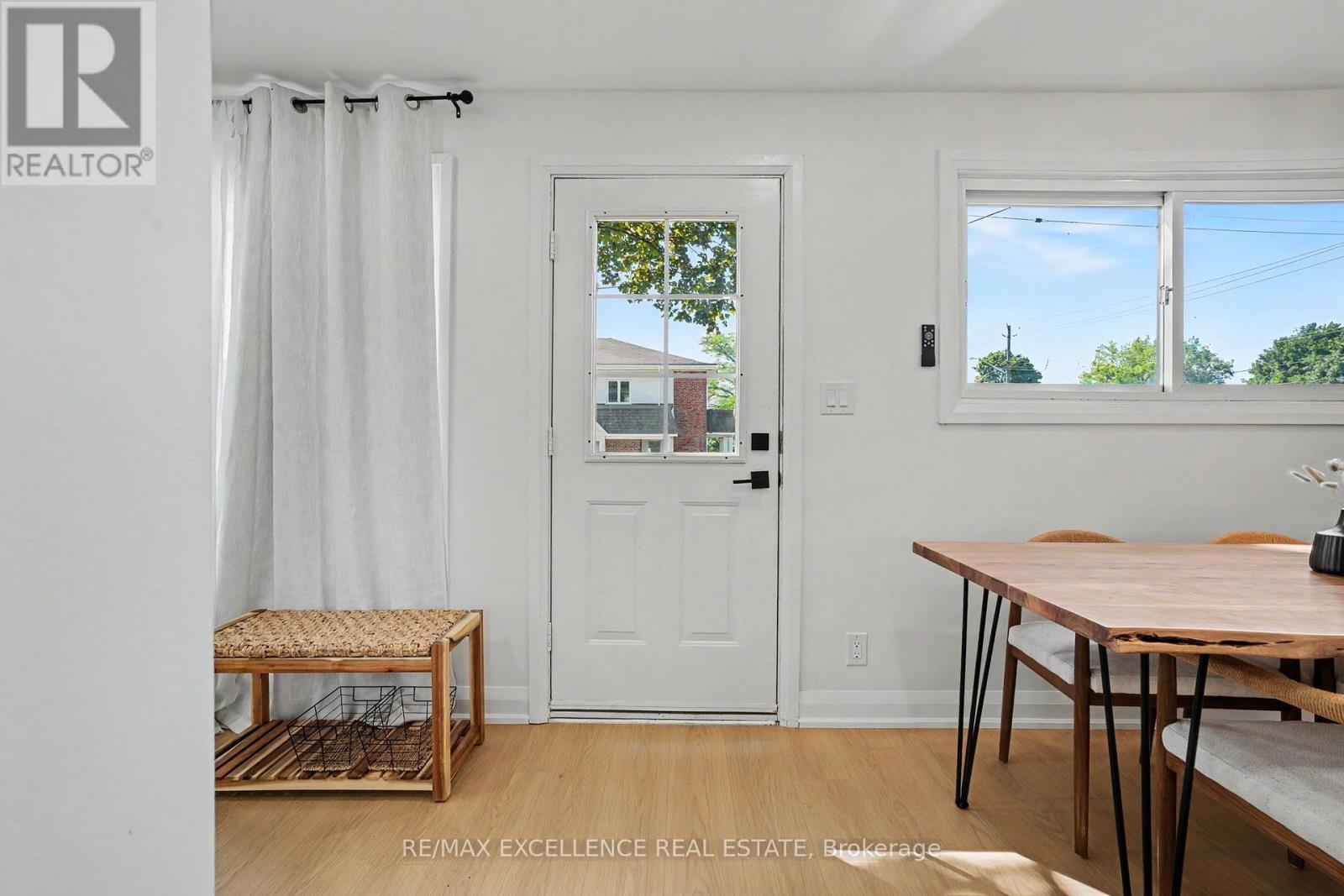 311 East 14th Street Property Photo 8