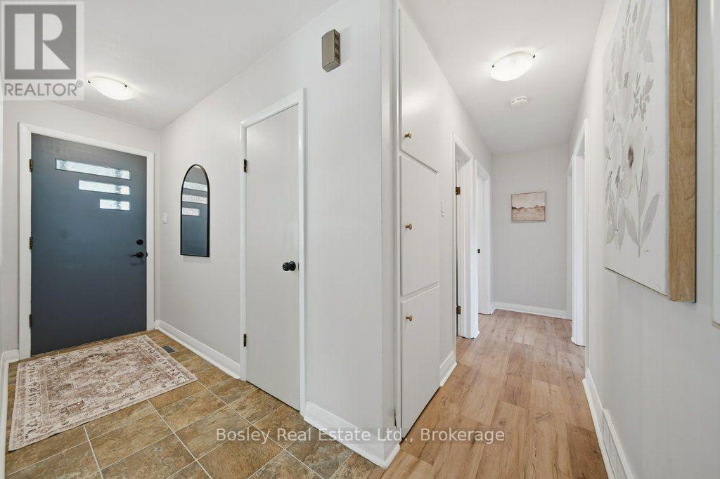 18 Maywood Road Property Photo 7