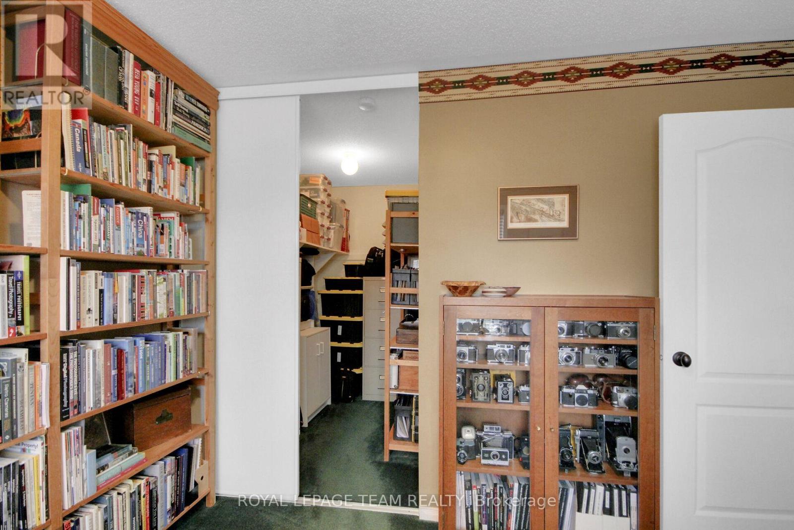 9 Mersey Drive Property Photo 25
