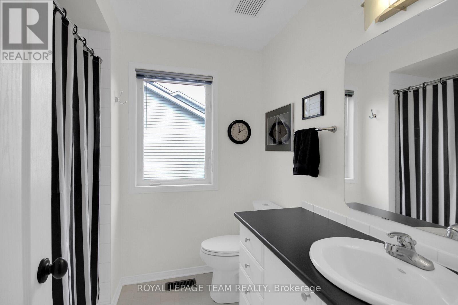 9 Mersey Drive Property Photo 26