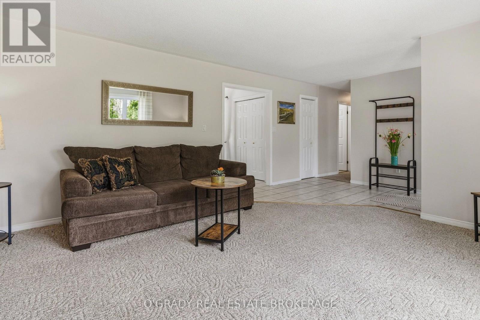 144 Osborne Road Property Photo 9