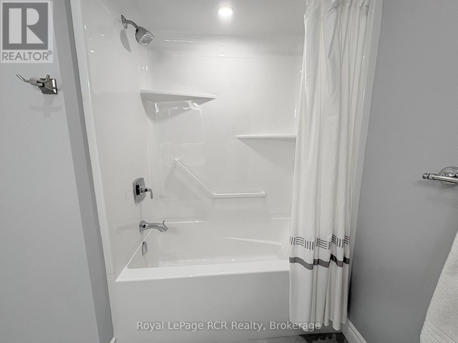 5 - 410 Ridge Road Property Photo 27