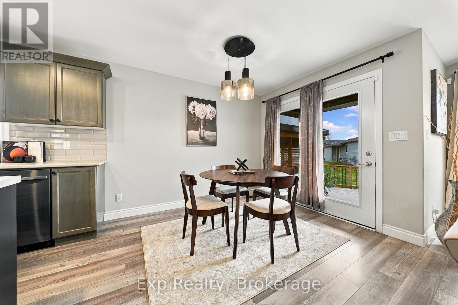 14 Lehtinen Crescent Property Photo 13