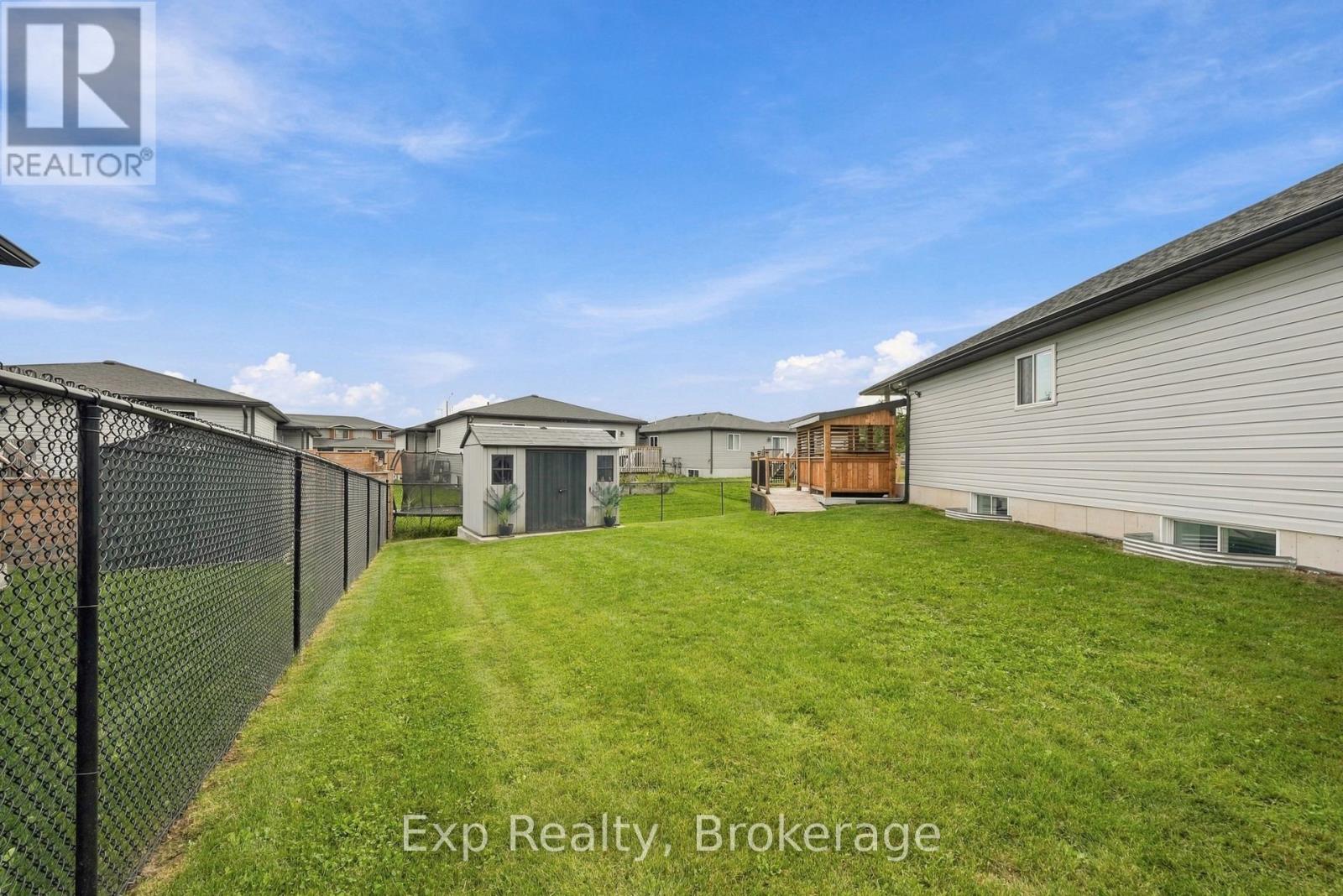 14 Lehtinen Crescent Property Photo 45