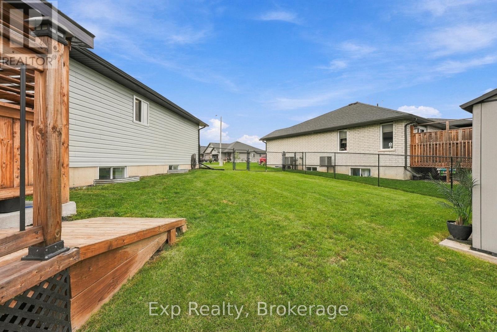 14 Lehtinen Crescent Property Photo 47