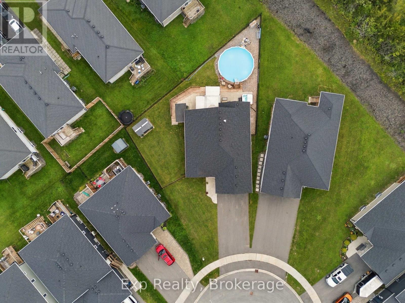 14 Lehtinen Crescent Property Photo 49