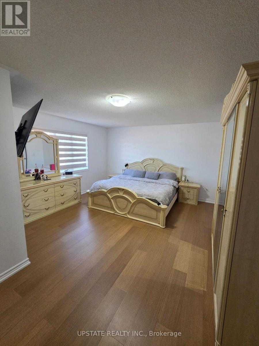 25 Doc Lougheed Avenue Property Photo 5