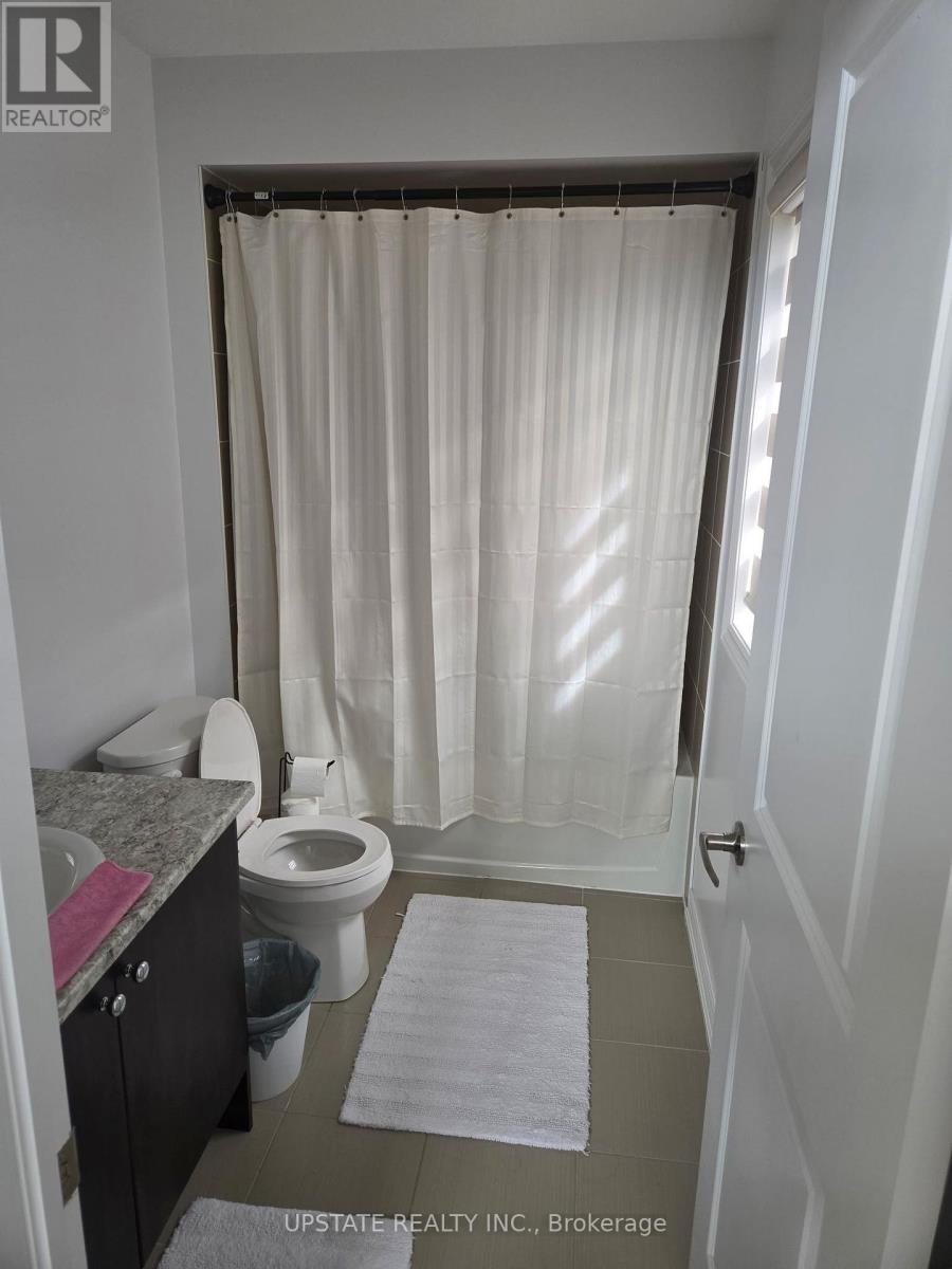 25 Doc Lougheed Avenue Property Photo 12