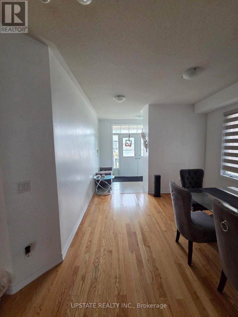 25 Doc Lougheed Avenue Property Photo 13