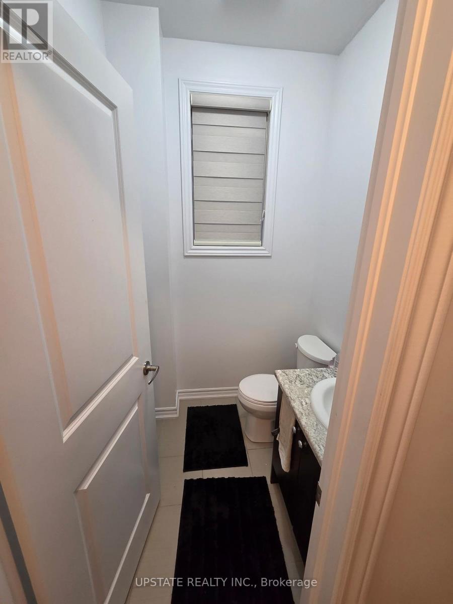 25 Doc Lougheed Avenue Property Photo 14