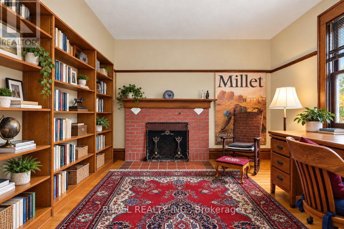 204 Clemow Avenue Property Photo 40