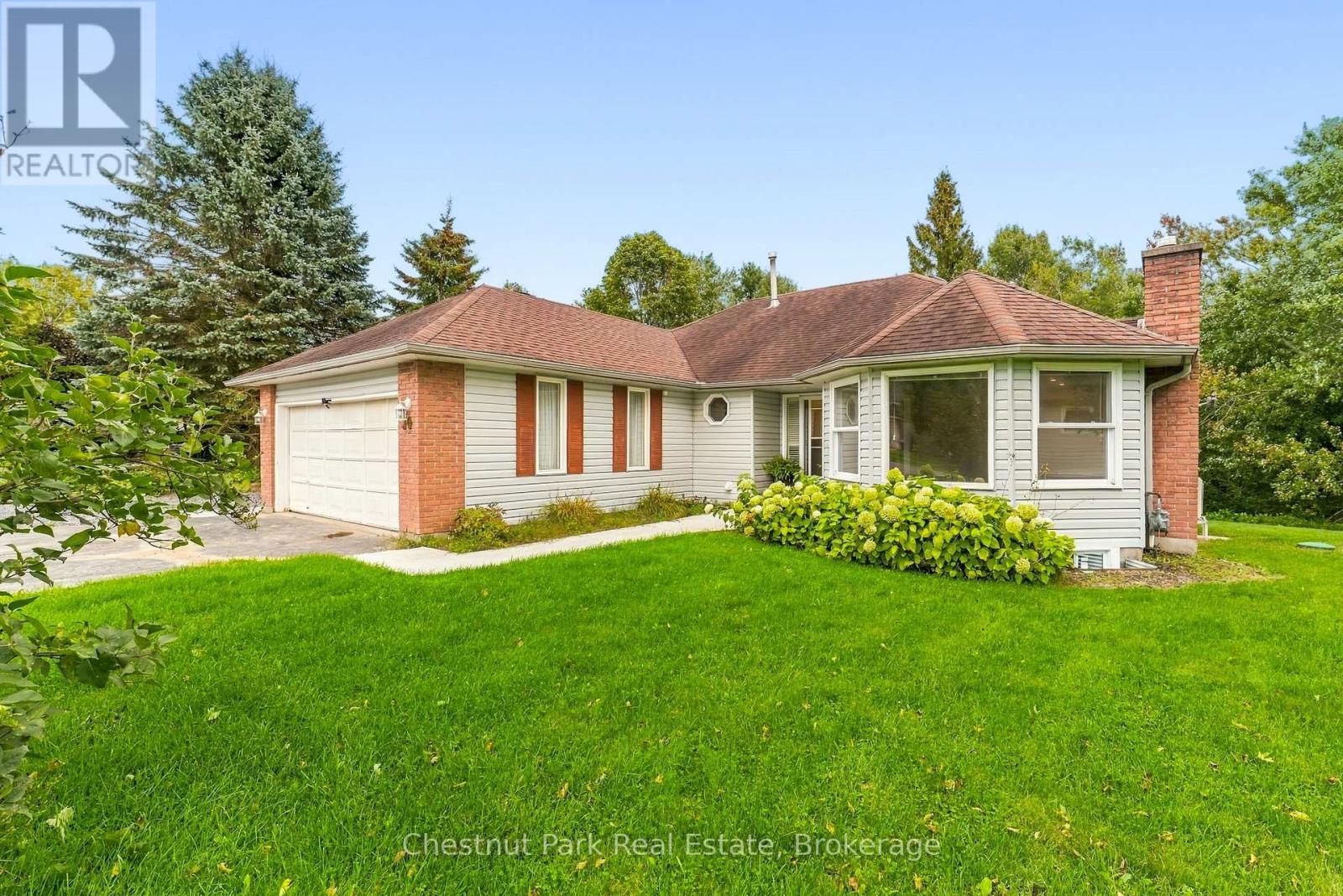 30 CATHARINE CRESCENT Property Photo 1
