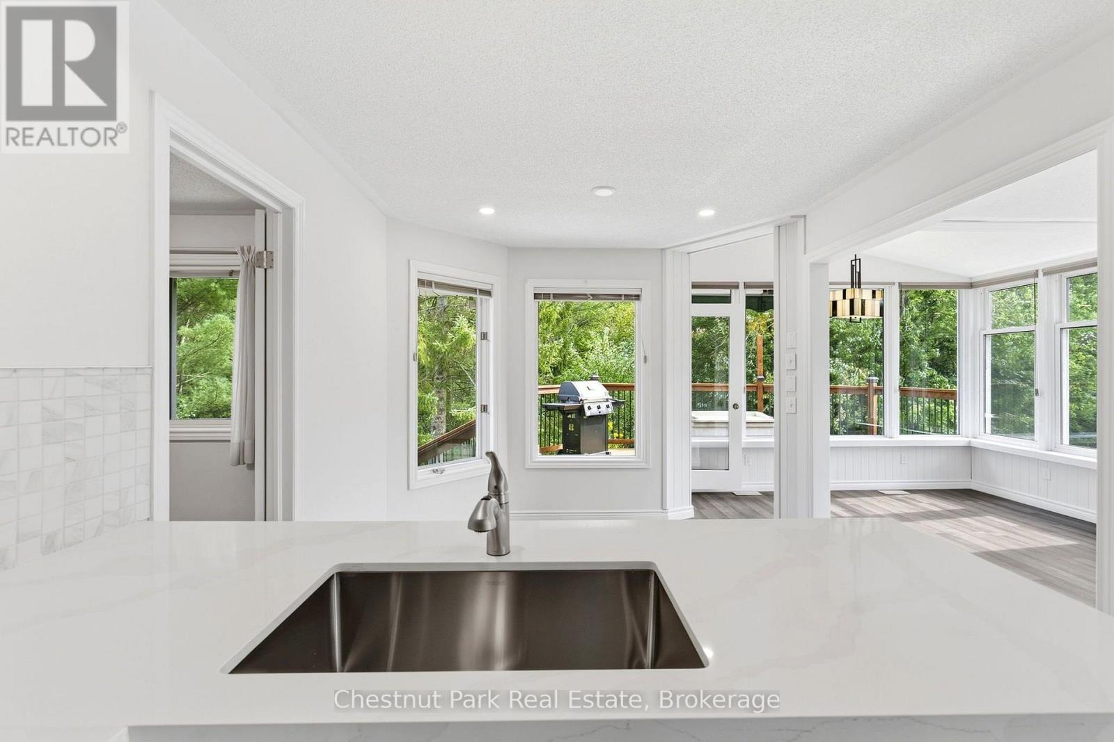 30 Catharine Crescent Property Photo 7